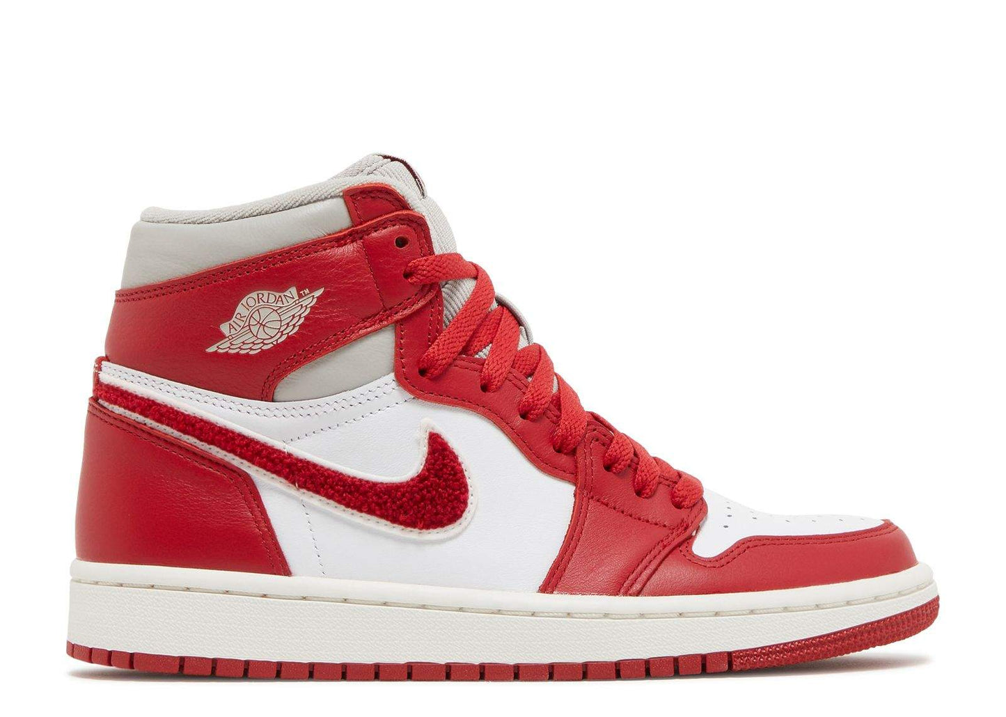 Air Jordan 1 High OG ‘Newstalgia Chenille’ Revered Footwear Sneakers - Perfor...