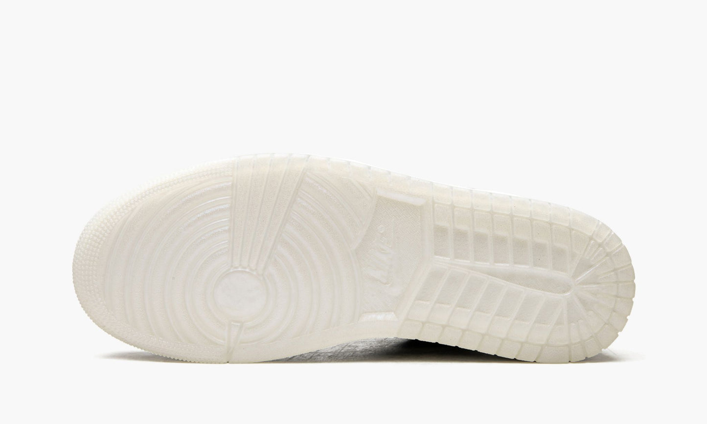 Air Jordan 1 Low Diamond Sneakers - Prime Pick | Sought-After