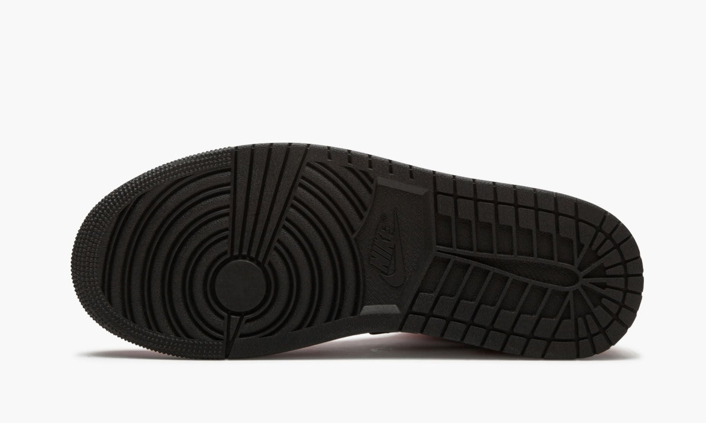 Air Jordan 1 Mid “Chicago Black Toe” Sneakers - Legend Status