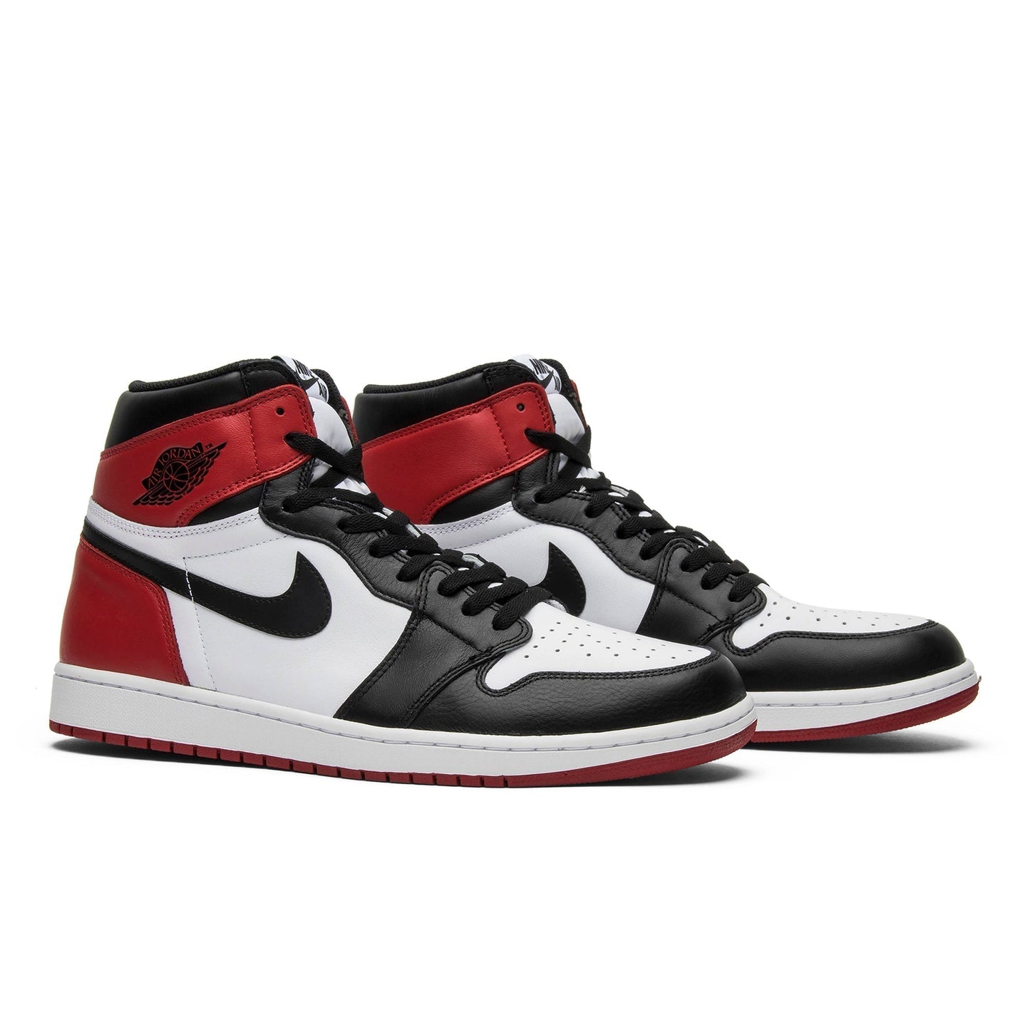 Air Jordan 1 Retro High OG ‘Black Toe’ 2016 555088-125 Sneakers - Style Staple
