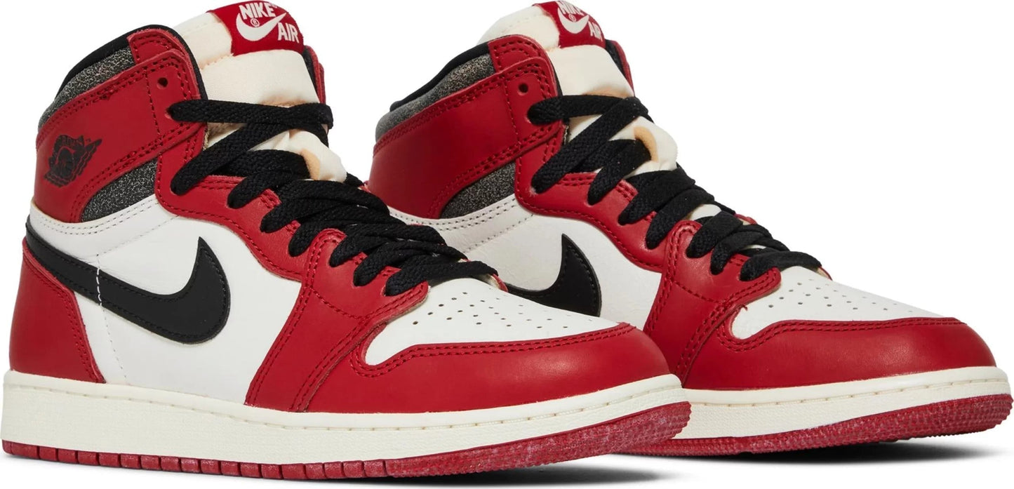 Air Jordan 1 Retro High OG Chicago Sneakers - Hall of Fame