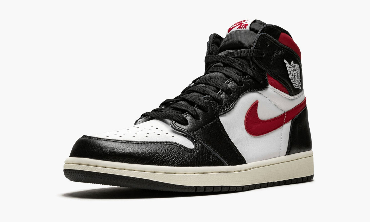 Air Jordan 1 Retro High OG Gym Red Sneakers - Court Classic