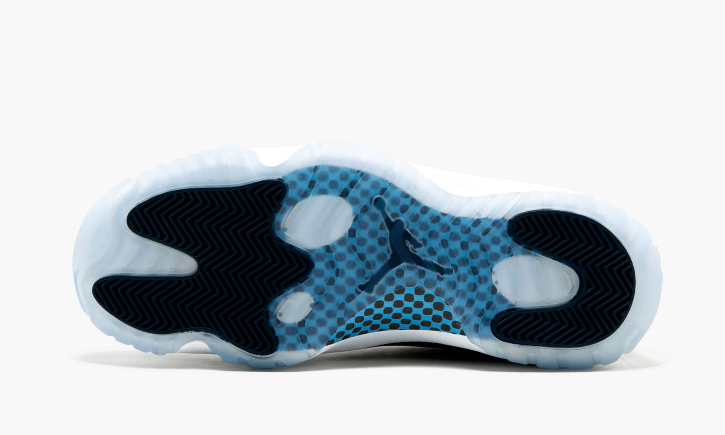 Air Jordan 11 Retro Navy / Win Like 82 Sneakers - Cushioned Stride