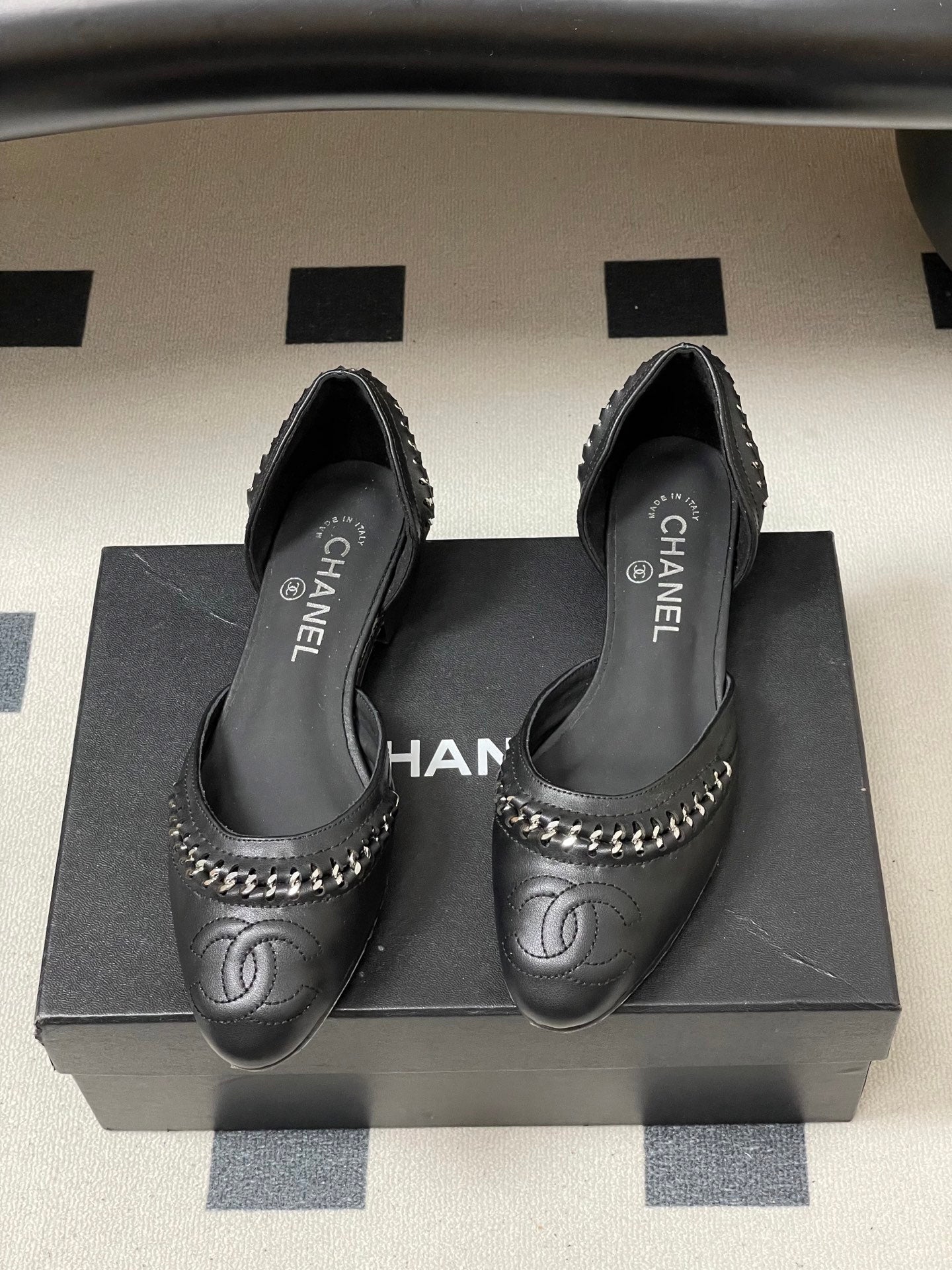 CC 2026 Embroidered Ballet Flat Mary Jane Sheepskin