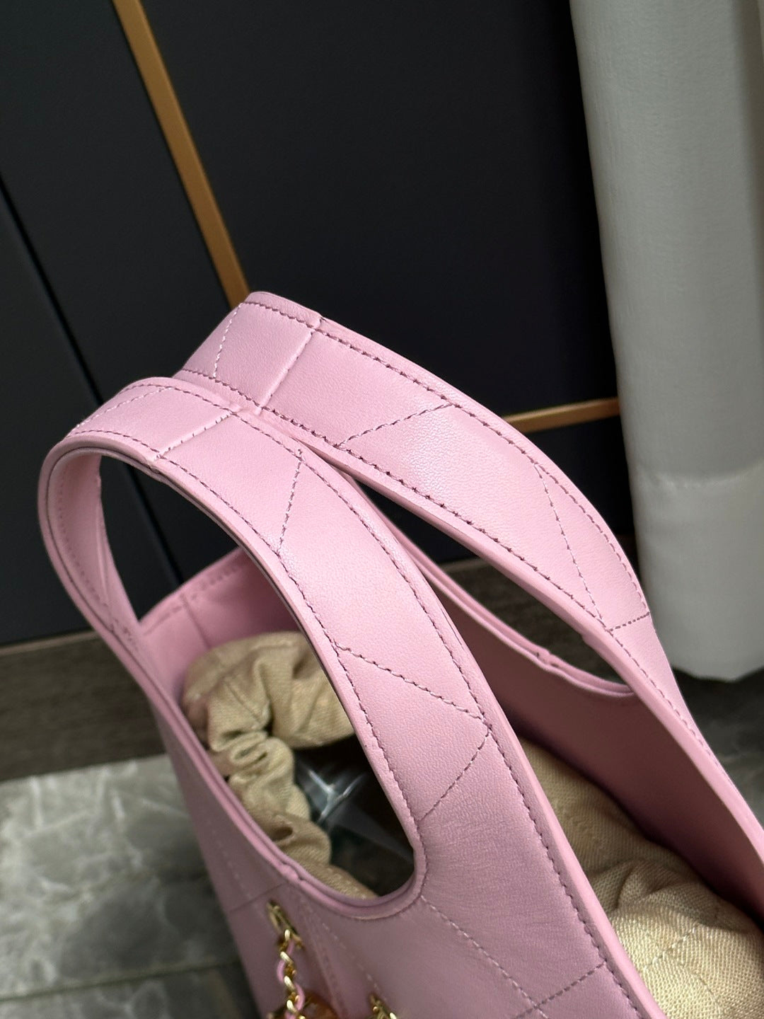 Chanel 2026 Basket Hobo Bag 27.5cm Pink Calfskin