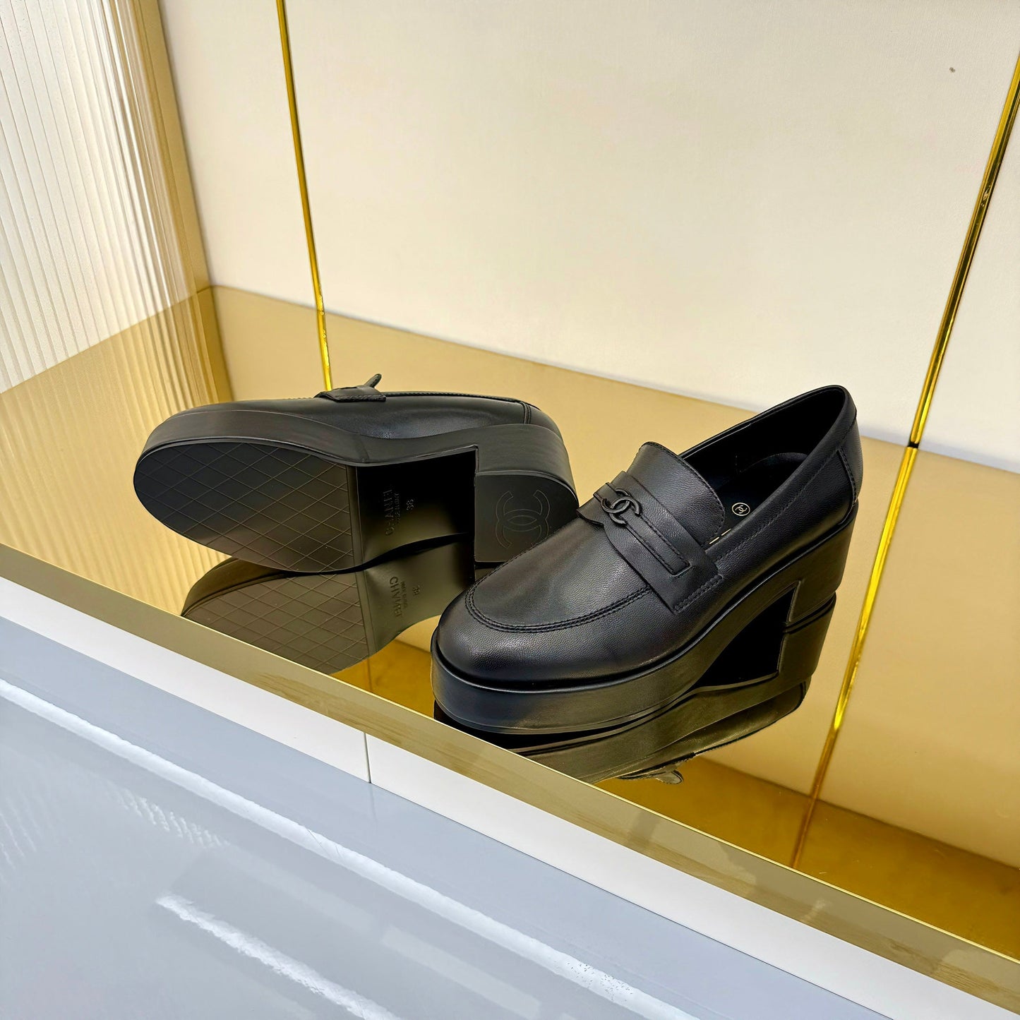CC 2026 Chunky Heel Loafers 65 Black Calfskin 667753
