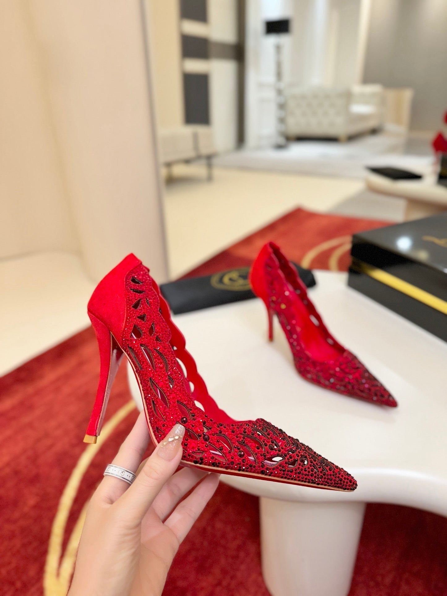 CL 26SS High Heel Pump 100 Red Black Sheepskin 574424