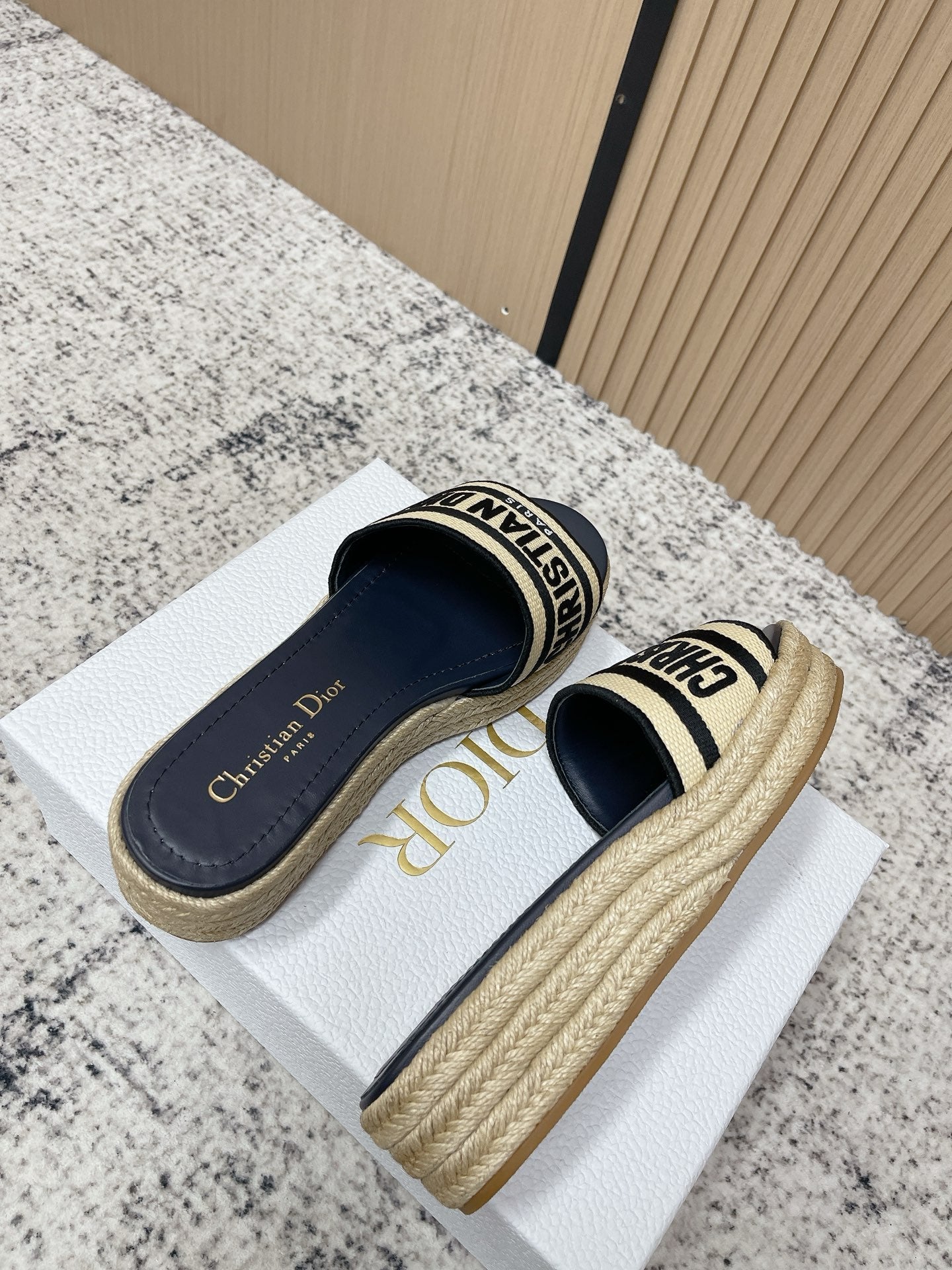 CD 26s Platform Embroidered Sandals Beige Navy Blue Canvas Leather 643501