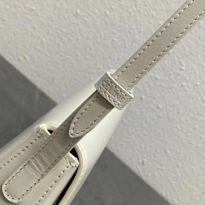 Celine 2026 Lola Bag 28cm White Calfskin 283621