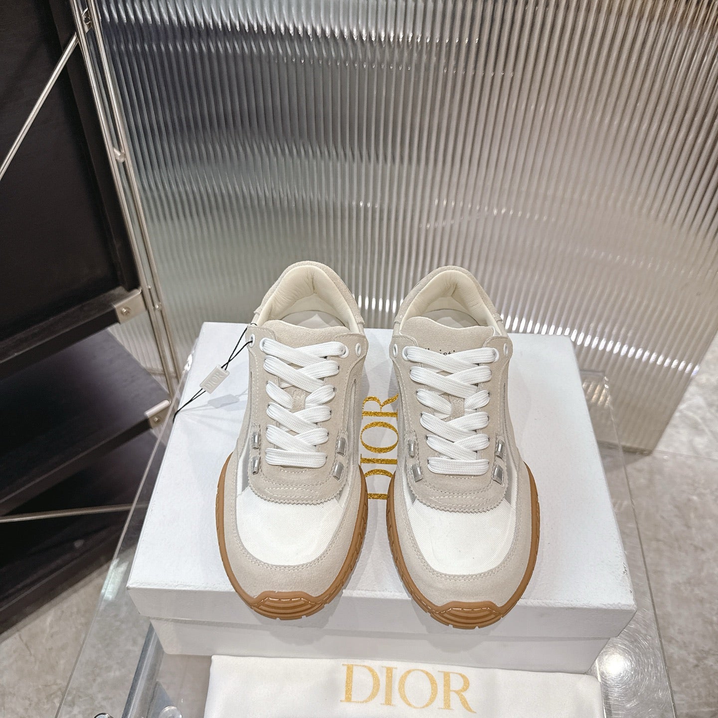 CD 26s Sneakers Beige Suede Cowhide 683904