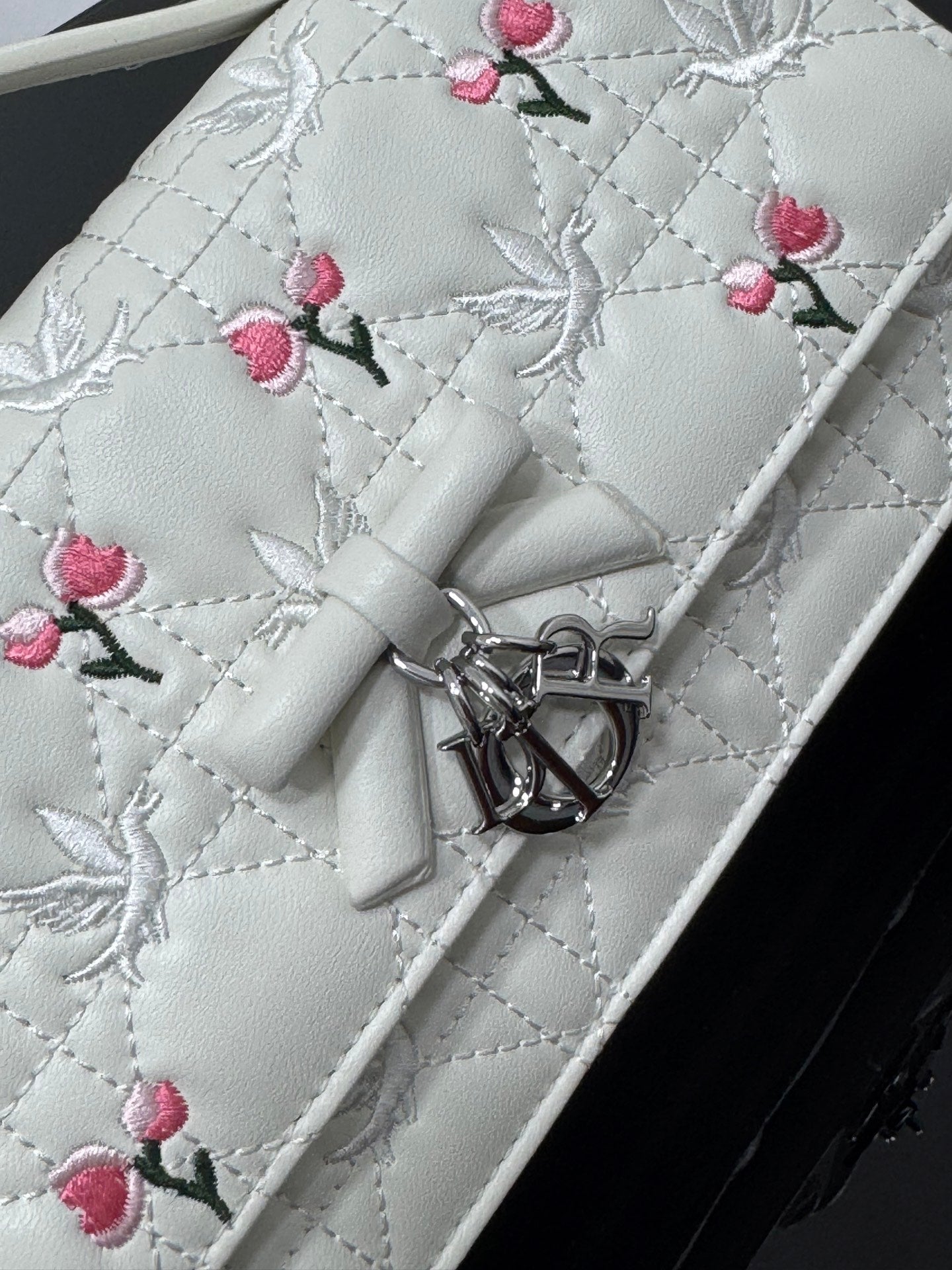 Dior 2026 Dioramour My Dior Bag 21cm White Lambskin 158285