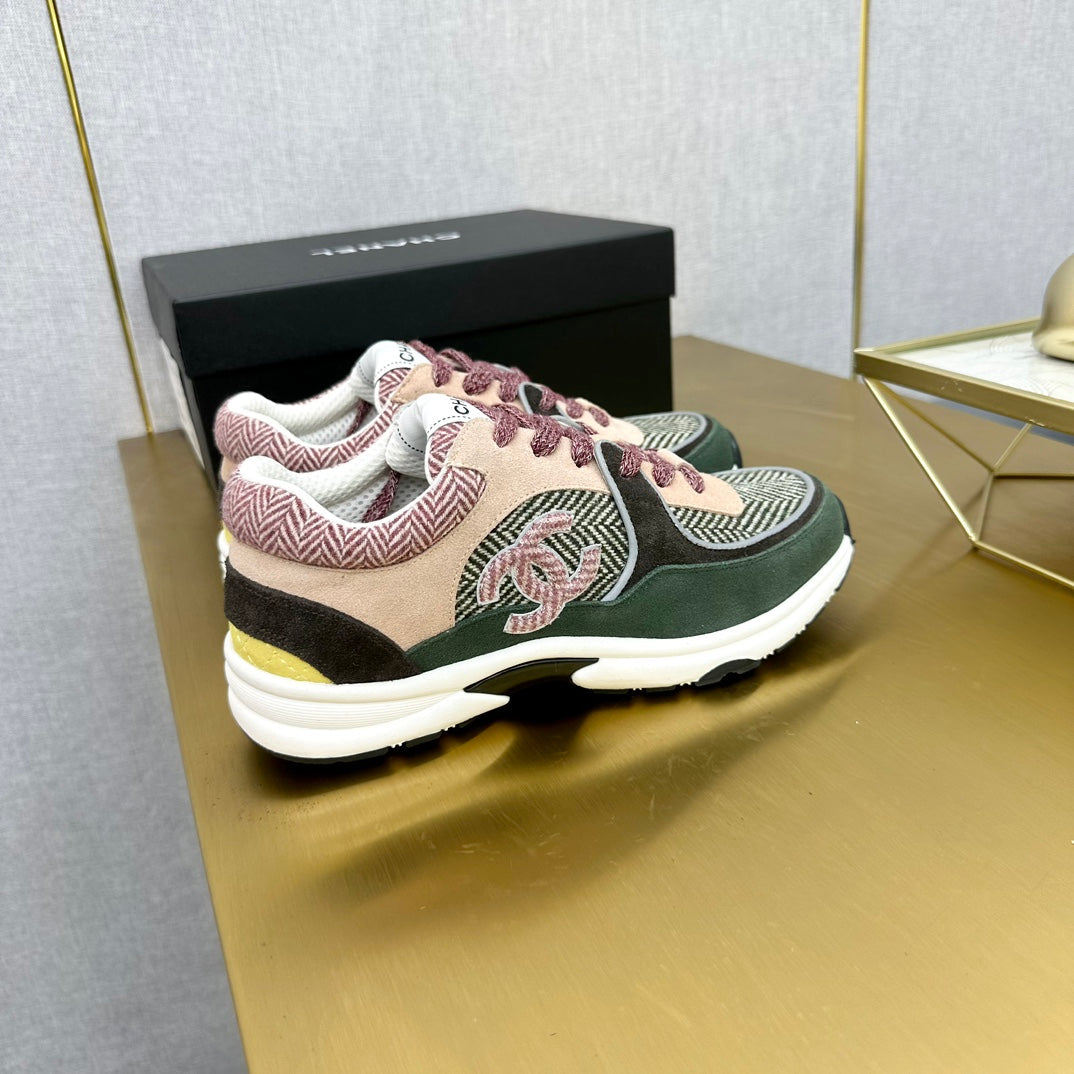 CC 2026 Casual Sneakers Dark Green Beige Suede Canvas 668052