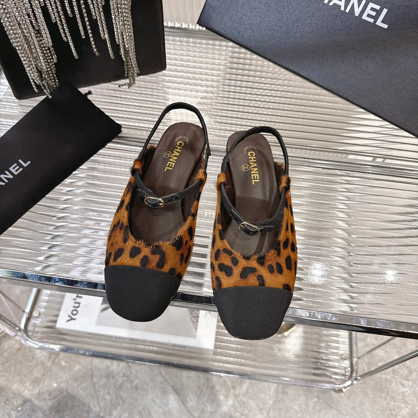 CC 2026 Retro Sandals Leopard Print Calf Hair 668079
