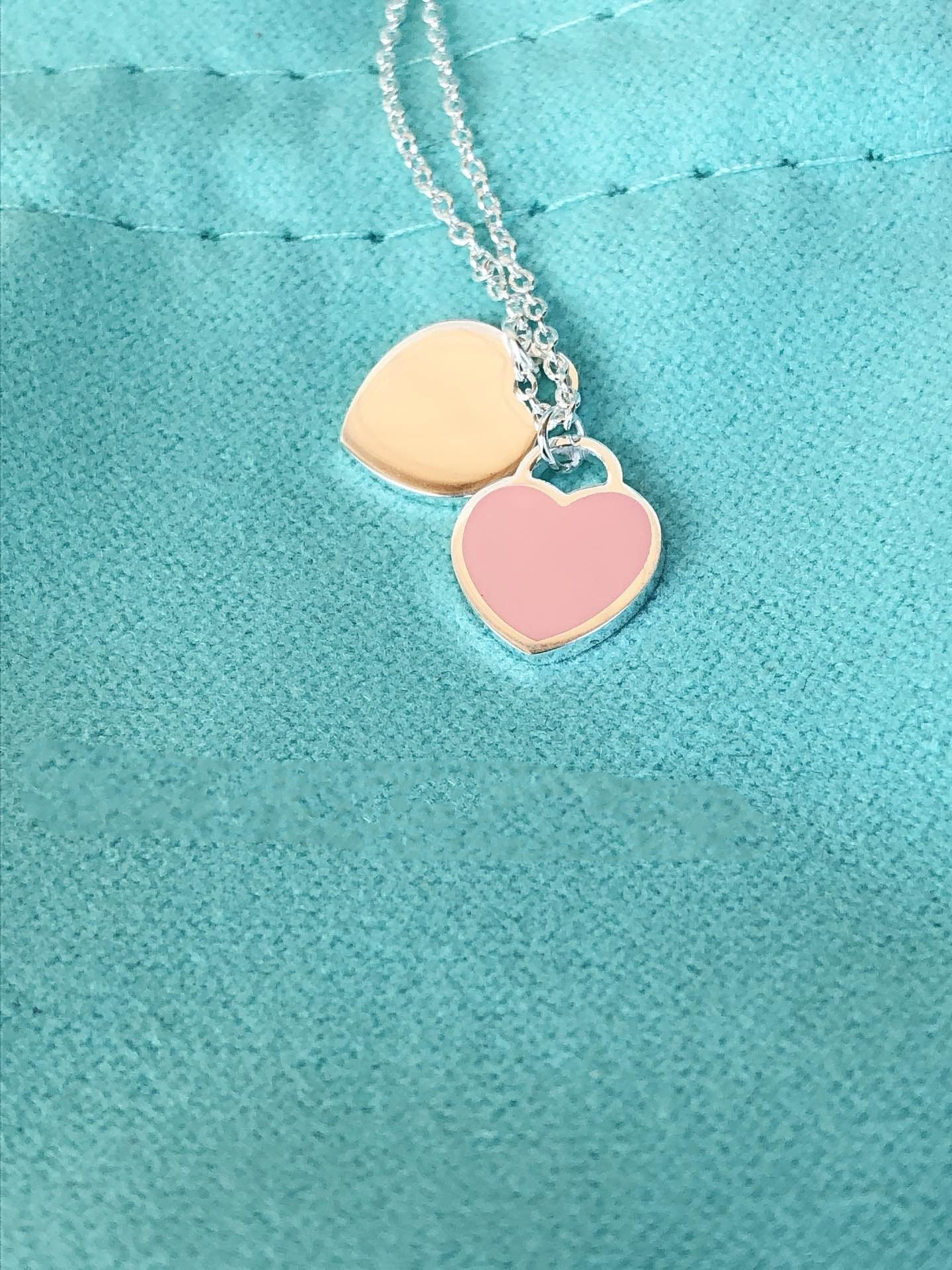 DOUBLE HEART PEDANT SILVER NECKLACE