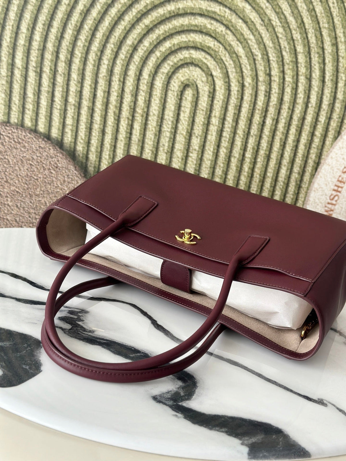 CC Handle Shopping Tote 39cm Burgundy Calfskin