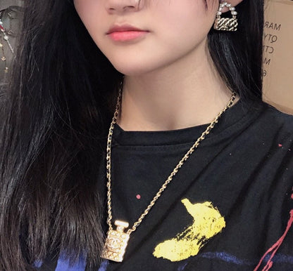 Chanel Pearl Quilted Flap Bag Earrings