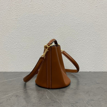 Celine 2026 Teen Bucket Bag 18cm Tan Smooth Calfskin
