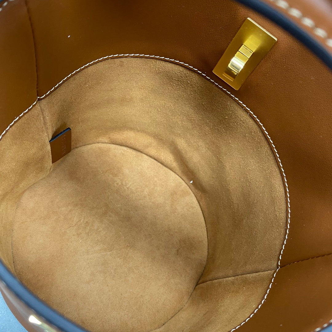 Celine 2026 Teen Bucket Bag 18cm Tan Smooth Calfskin