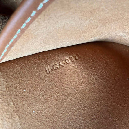 Celine 2026 Ava Strap Bag 24.5cm Tan Smooth Calfskin 281919