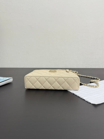 Chanel 2026 Vanity Bag 19cm Cream Calfskin
