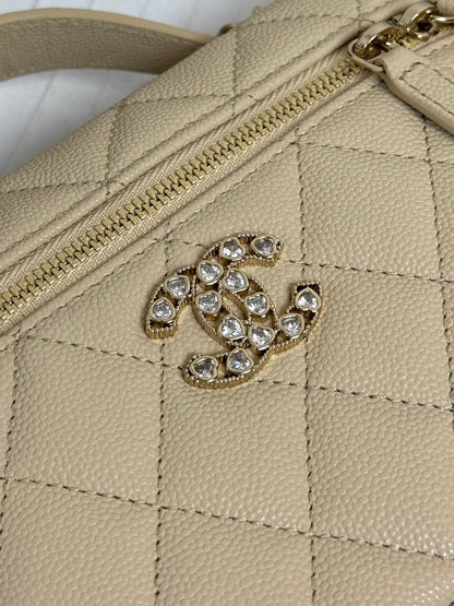 Chanel 2026 Vanity Bag 19cm Cream Calfskin