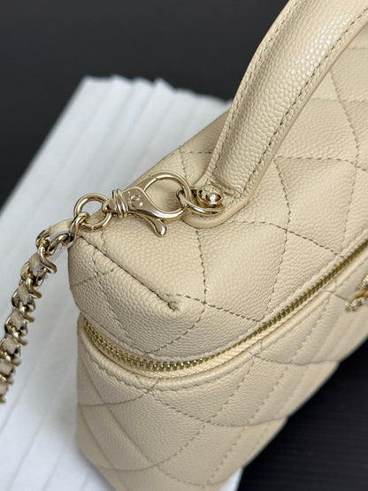 Chanel 2026 Vanity Bag 19cm Cream Calfskin
