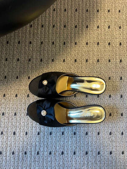 CC 26s High-Heeled Slides 60 Black Satin Cowhide 627180