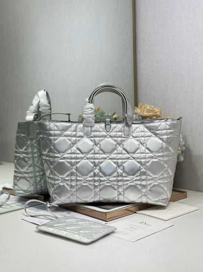 Dior 2026 Toujours Bag Silver Calfskin 288544
