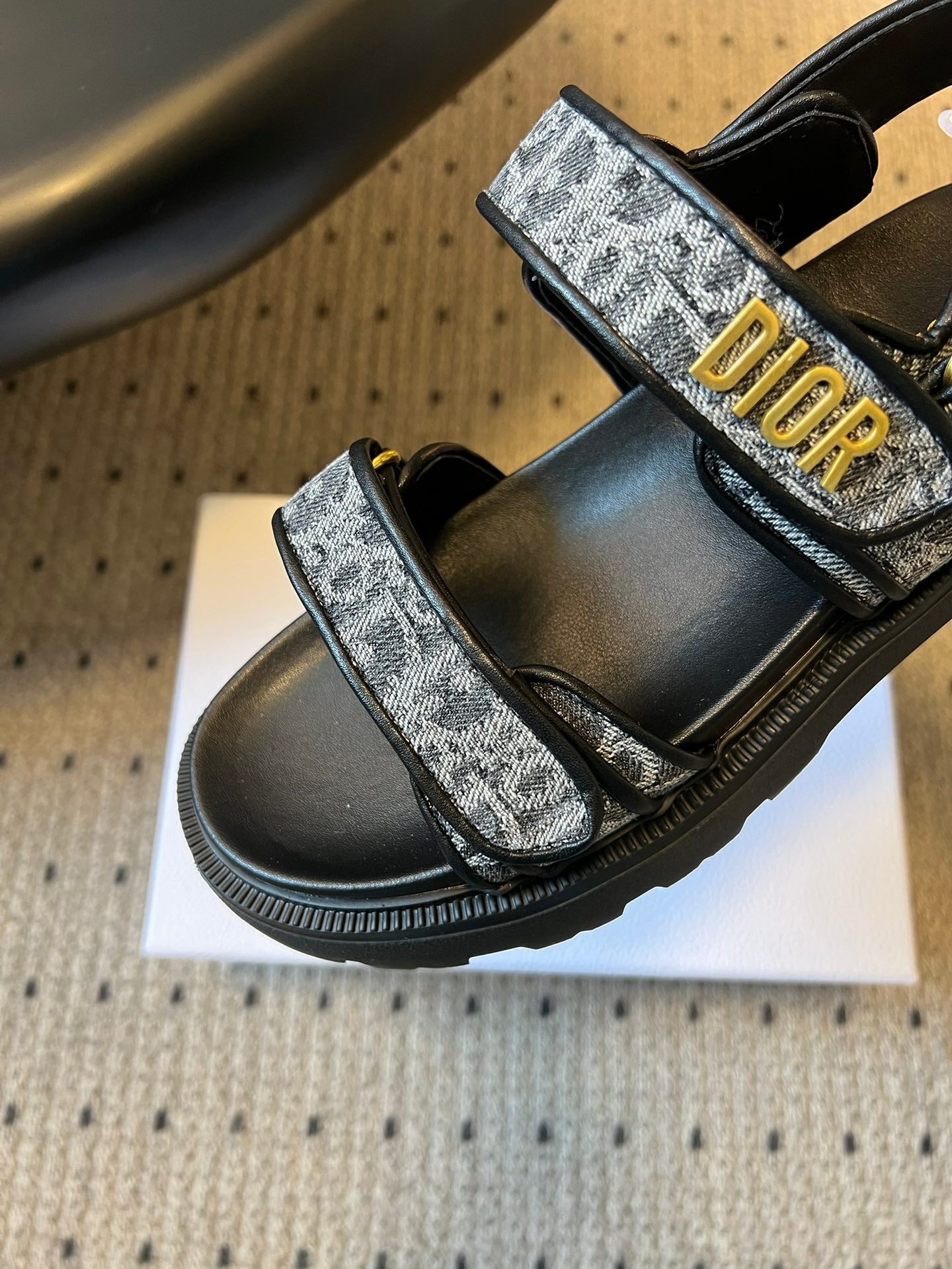 CD 26 Platform Sandals Black Blue Sheepskin Embroidered Fabric 621795