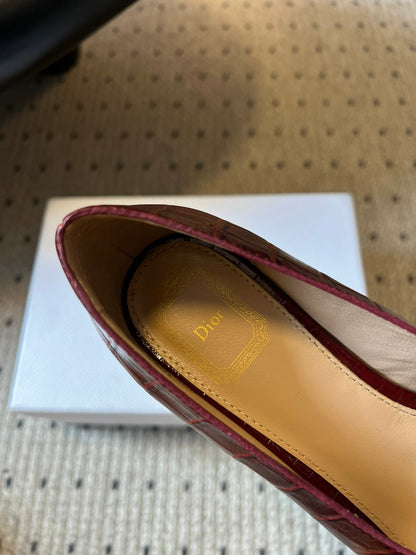 CD 26s Low Heel Pump 30 Dark Red Cowhide 651158