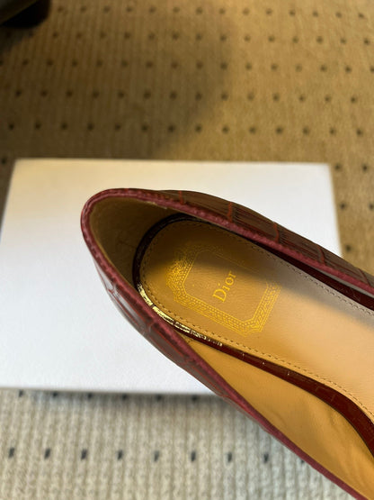 CD 26s Low Heel Pump 30 Black Burgundy Cowhide 651160