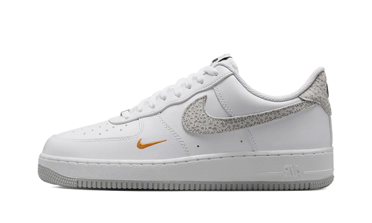 Air Force 1 Low '07 "White Kumquat Grey Fog" IV5525 100