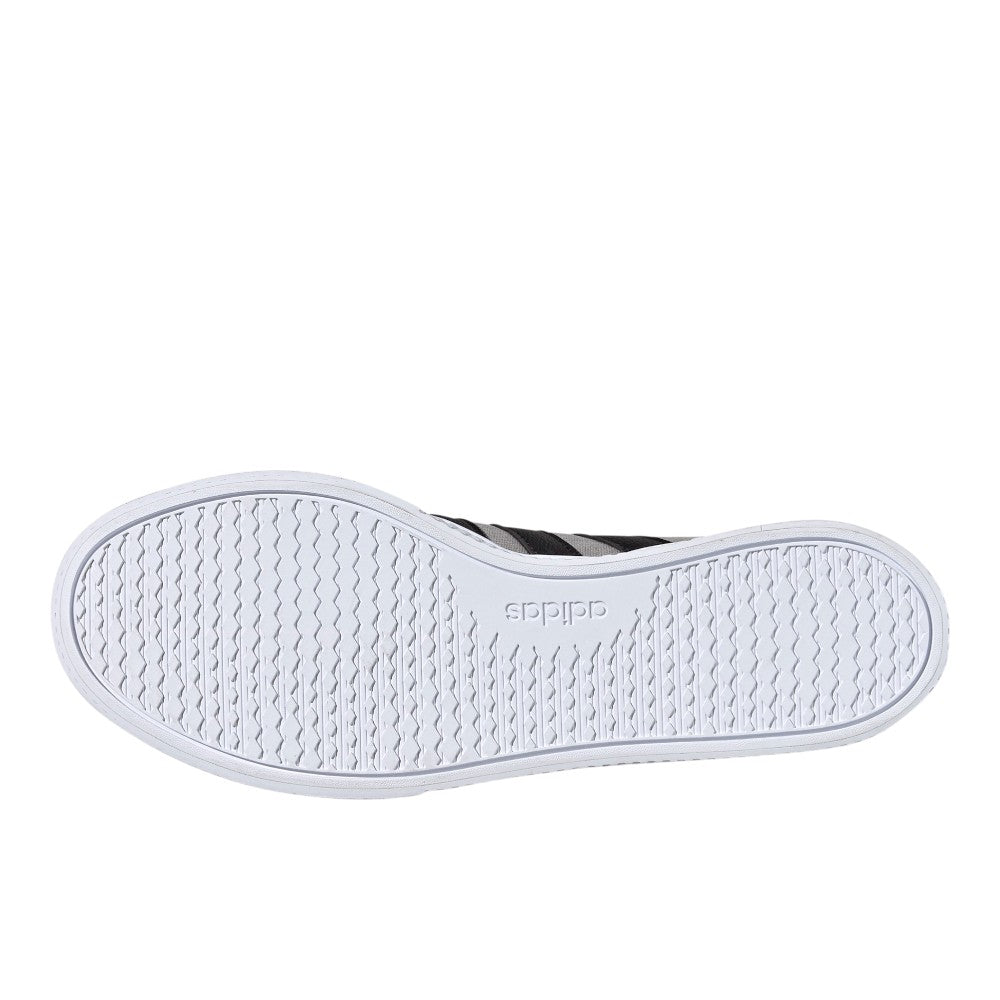 Daily 3.0 Lace Up Sneakers