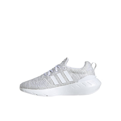 Swift Run 22 Running Shoes (Big Kid)