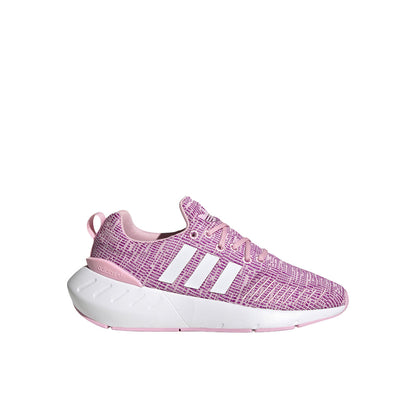 Swift Run 22 Running Shoes (Big Kid)