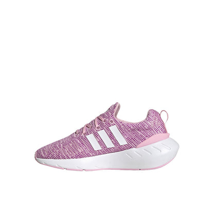 Swift Run 22 Running Shoes (Big Kid)
