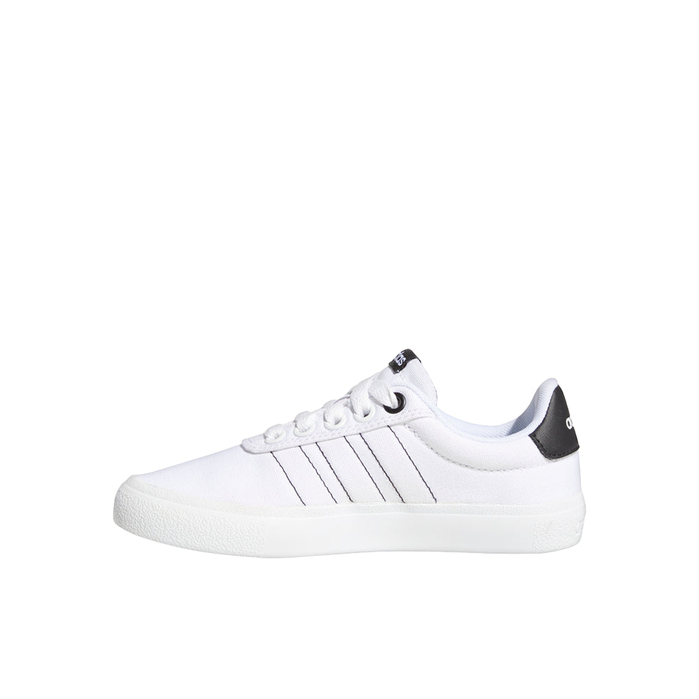 Vulcraid3R Lace Up Sneakers (Little Kid)