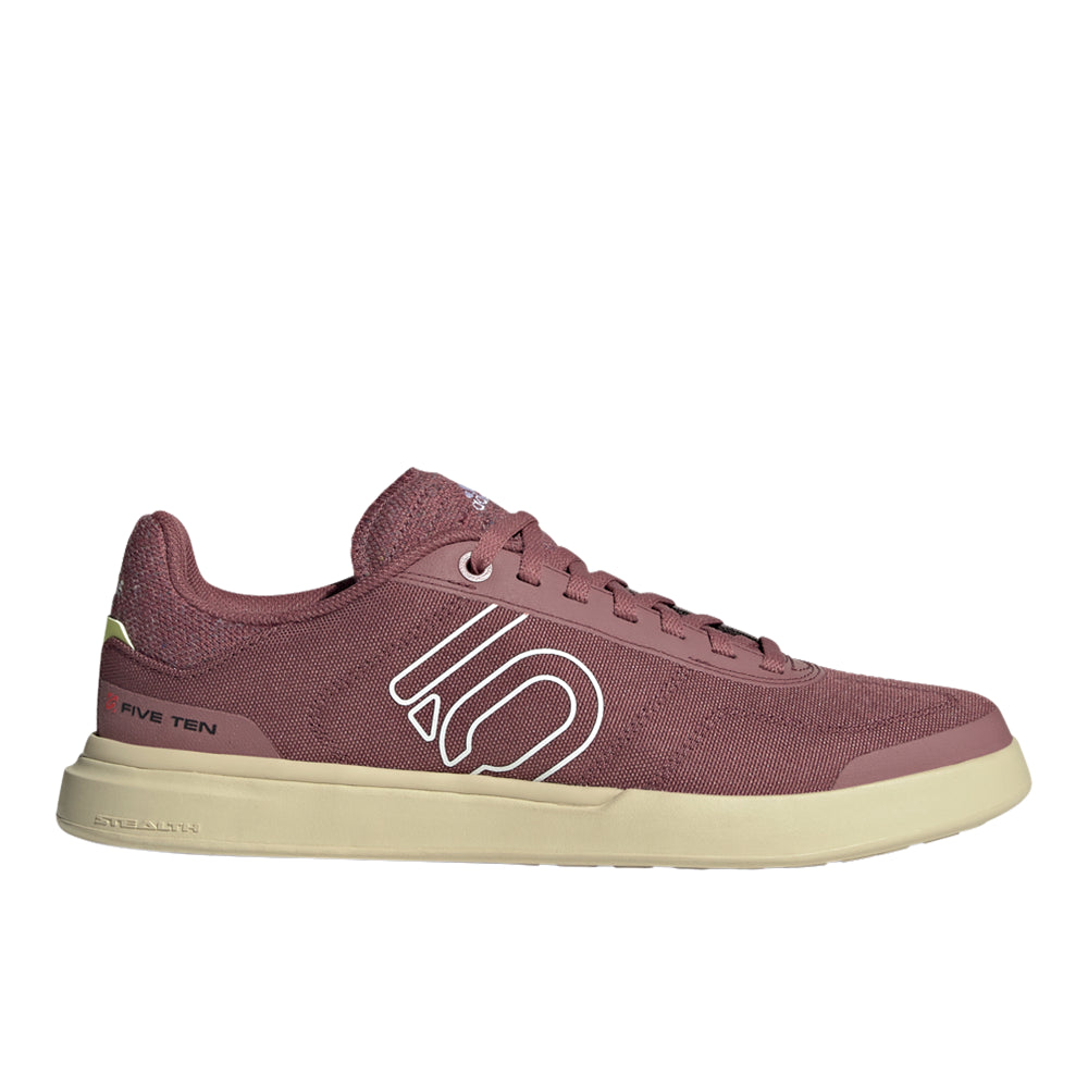 Sleuth DLX Canvas Lace Up Sneakers
