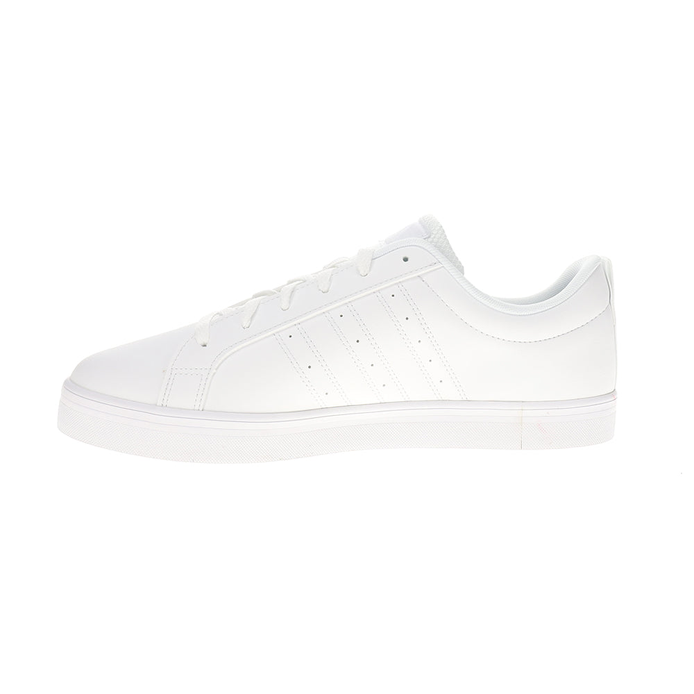 VS Pace 2.0 Lace Up Sneakers
