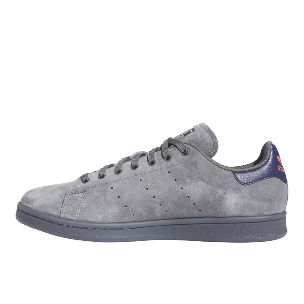 Stan Smith ADV Lace Up Sneakers