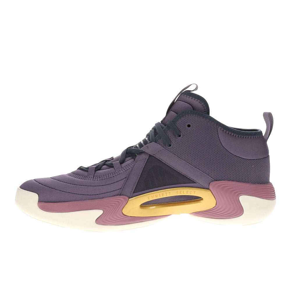 Exhibit Mid Basketball Shoes
