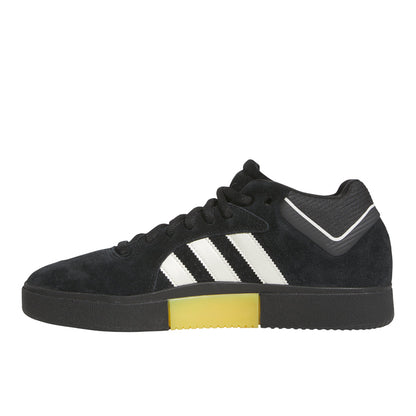 Tyshawn Lace Up Sneakers