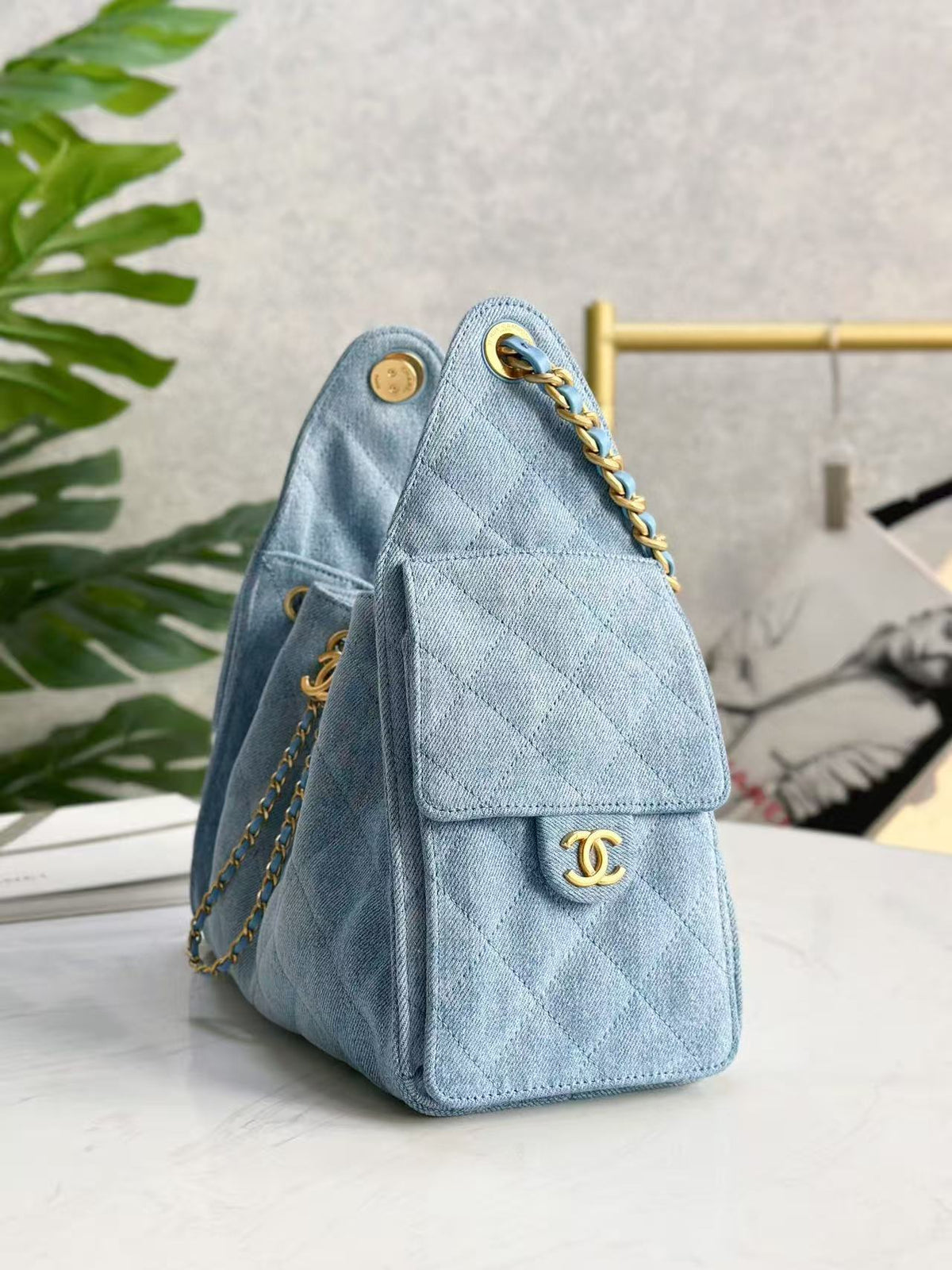 CC 25C Hobo Bag 30cm Light Blue Denim