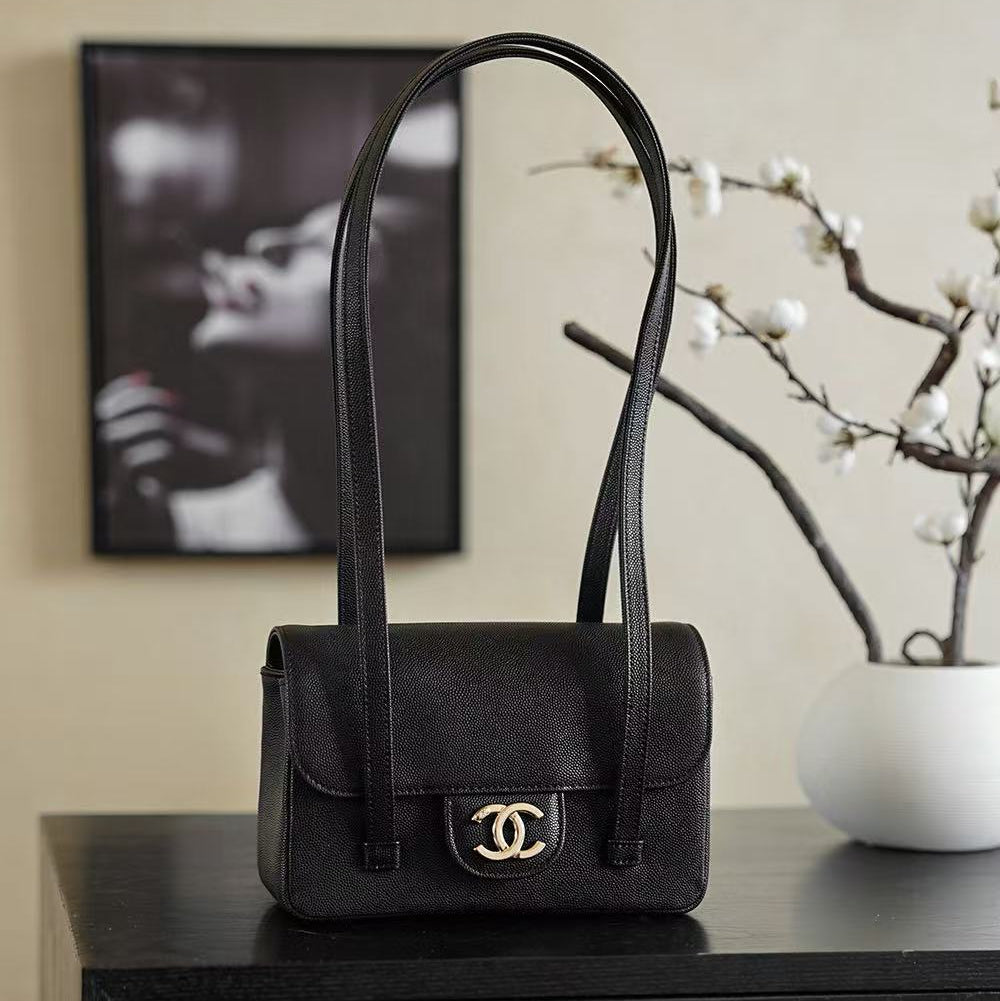 Chanel 2026 Bag 22cm Grained Shiny Calfskin