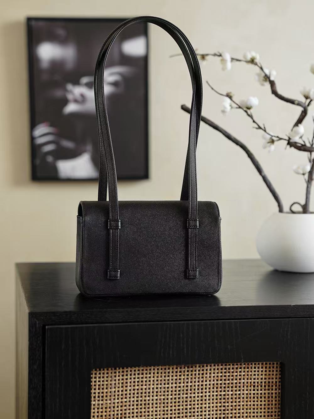 Chanel 2026 Bag 22cm Grained Shiny Calfskin
