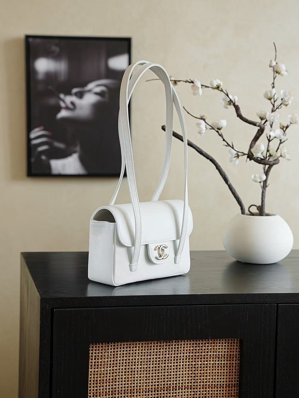 Chanel 2026 Bag 22cm Grained Shiny Calfskin