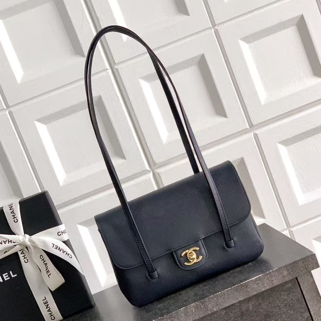 Chanel 2026 Bag 22cm Grained Shiny Calfskin
