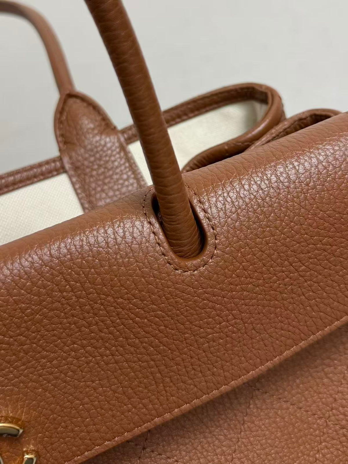 CC 26ss Small Shopping Bag 30.5cm Brown Grain Leather