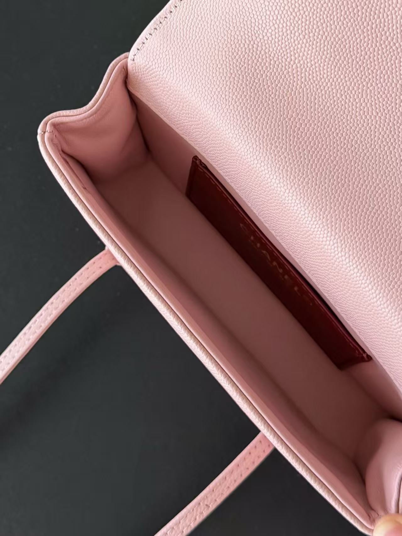 Chanel 26 Shoulder Bag 17cm Pink Caviar Leather