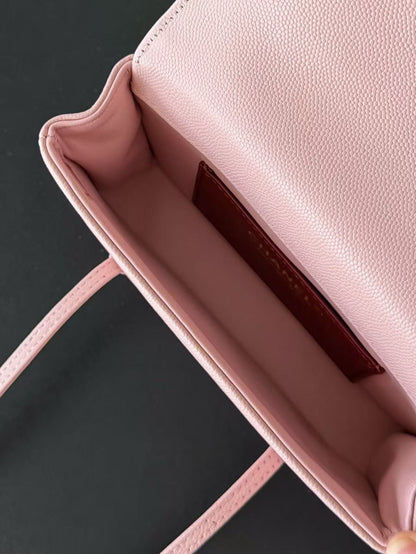 Chanel 26 Shoulder Bag 17cm Pink Caviar Leather